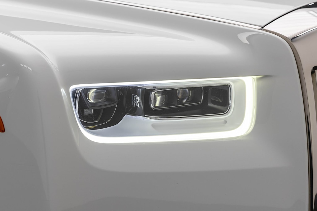 Thumbnail: 2020 Rolls-Royce Phantom - 53