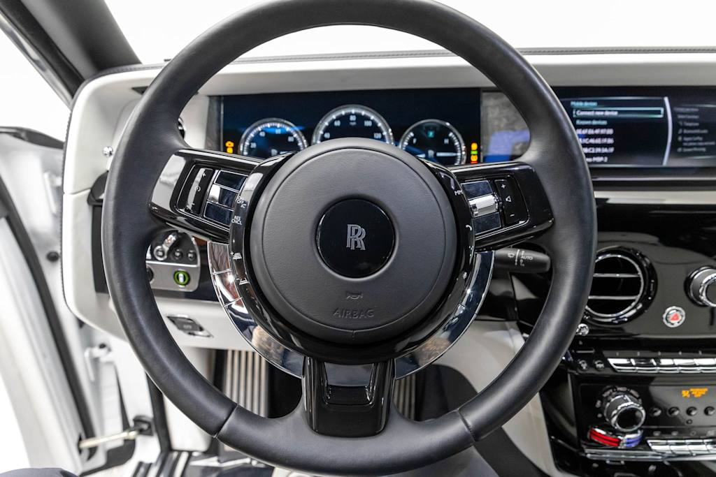 Thumbnail: 2020 Rolls-Royce Phantom - 13