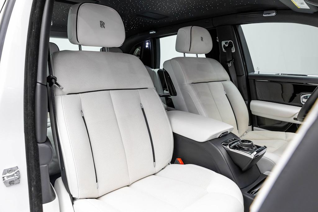 Thumbnail: 2020 Rolls-Royce Phantom - 64