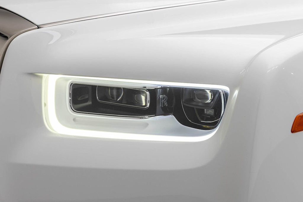 Thumbnail: 2020 Rolls-Royce Phantom - 54