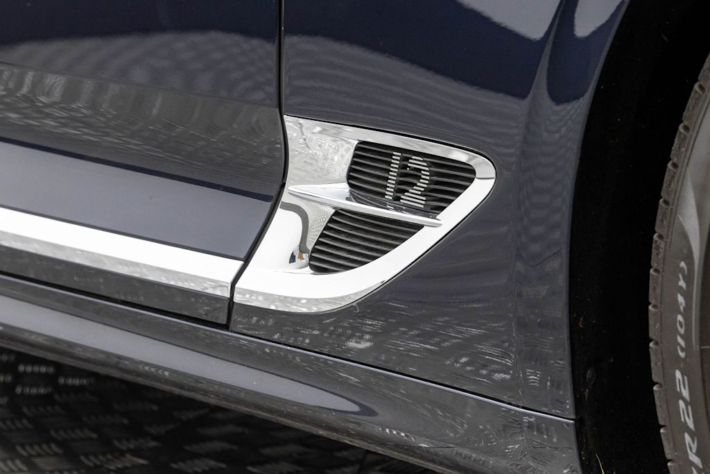 Thumbnail: 2022 Bentley Continental - 59