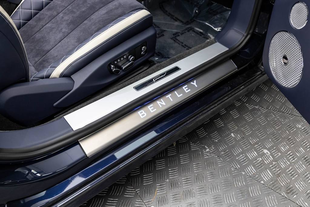 Thumbnail: 2022 Bentley Continental - 48