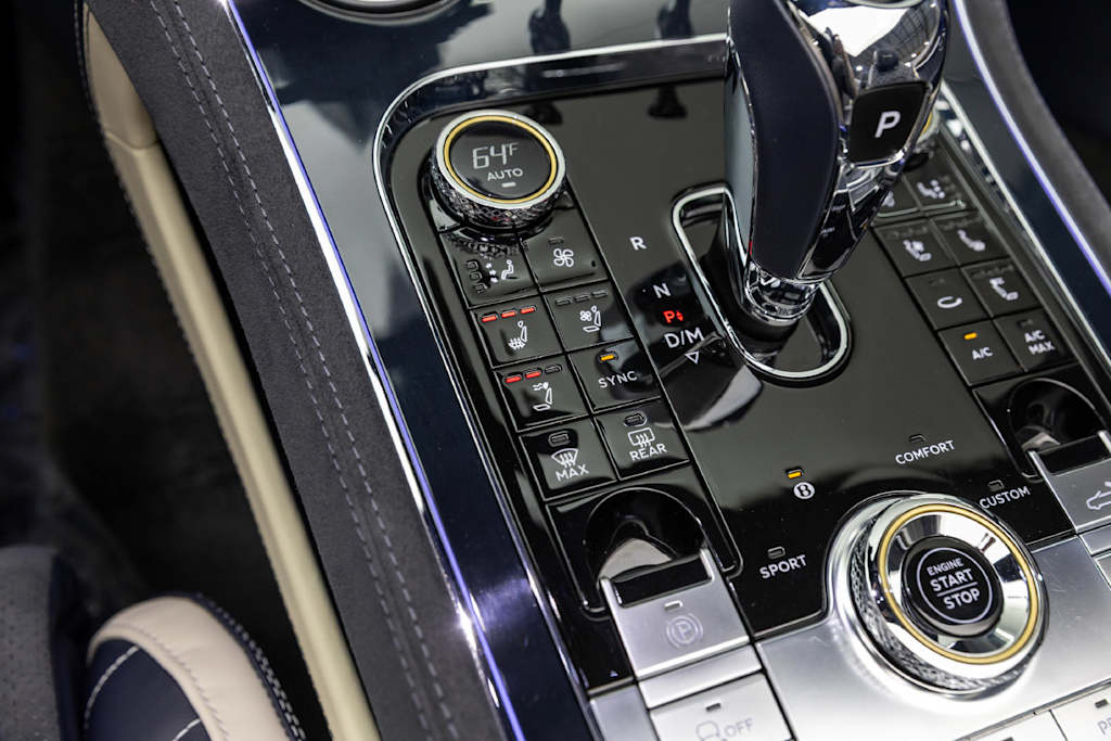 Thumbnail: 2022 Bentley Continental - 6