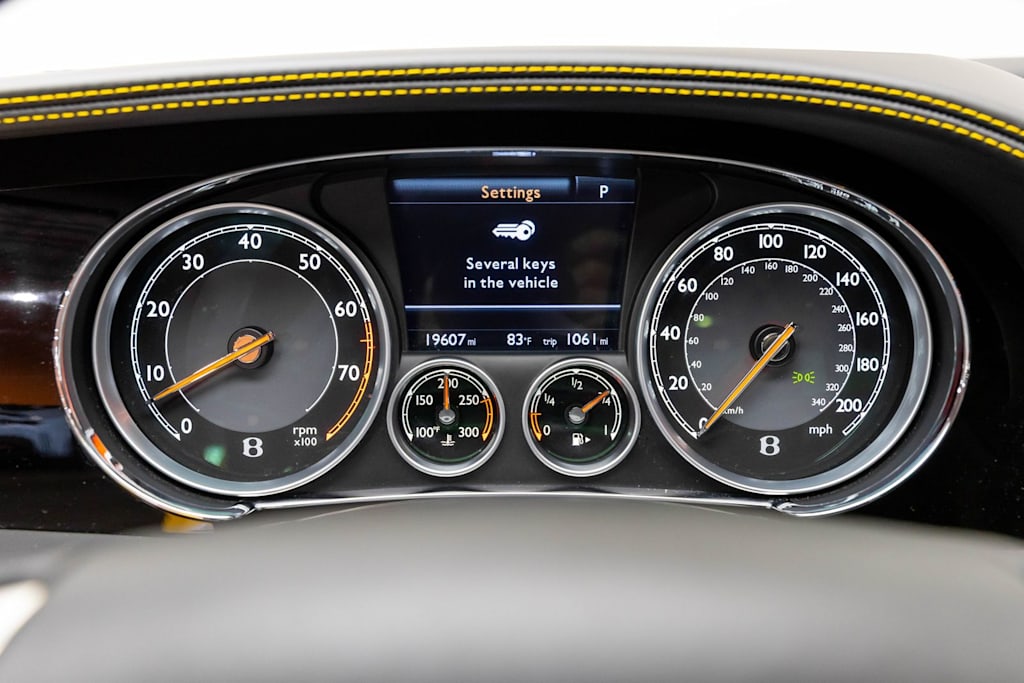 Thumbnail: 2014 Bentley Continental - 14