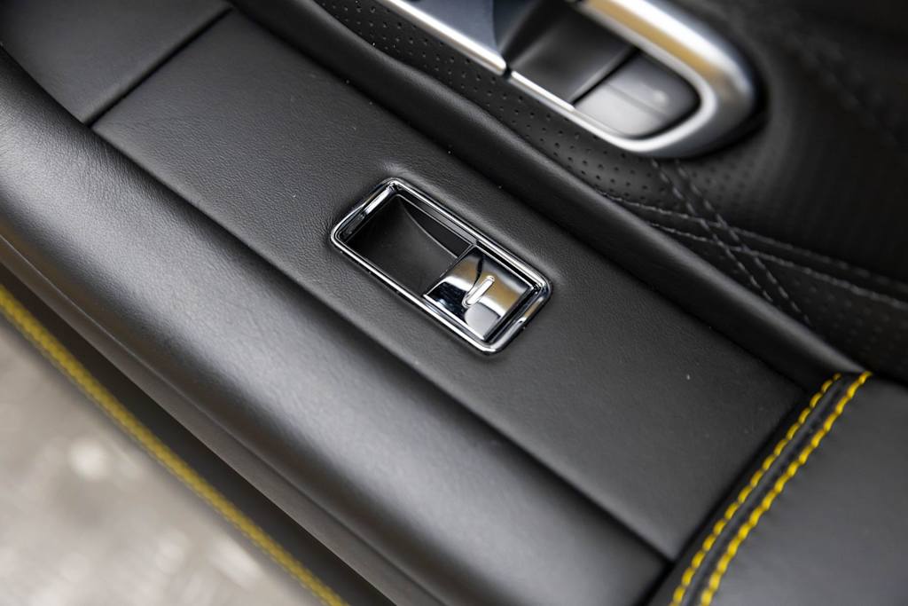 Thumbnail: 2014 Bentley Continental - 40