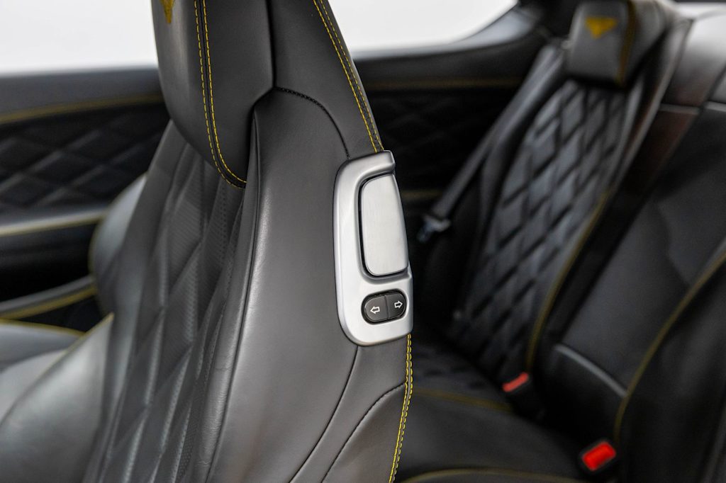 Thumbnail: 2014 Bentley Continental - 52