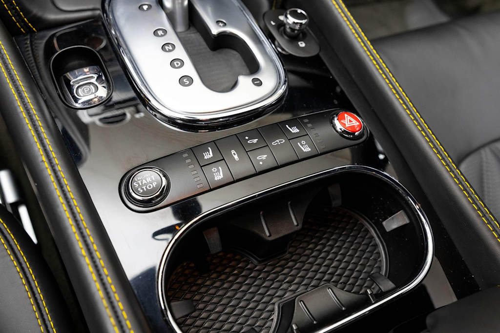 Thumbnail: 2014 Bentley Continental - 35