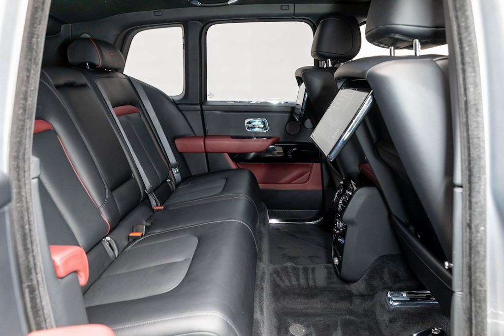 Thumbnail: 2022 Rolls-Royce Cullinan - 13