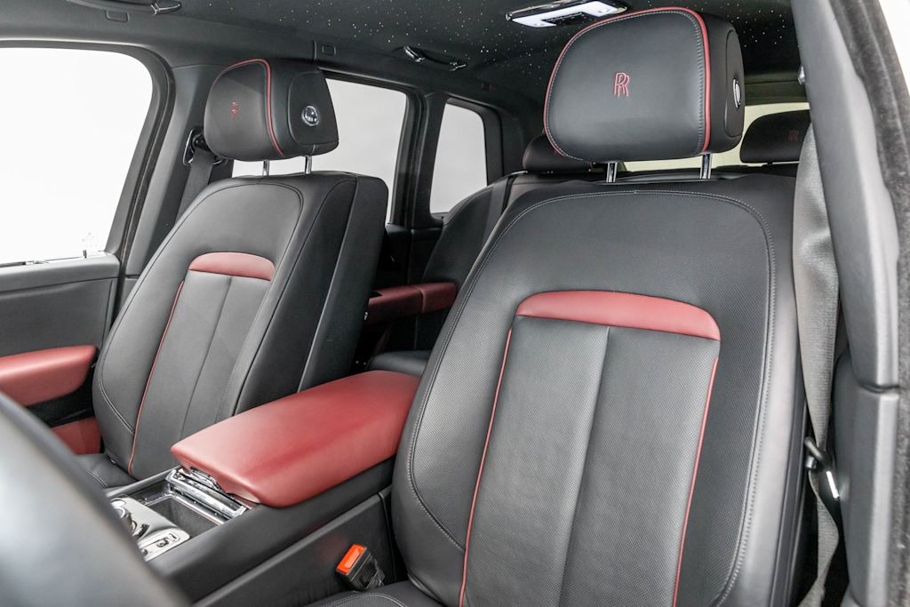 Thumbnail: 2022 Rolls-Royce Cullinan - 57