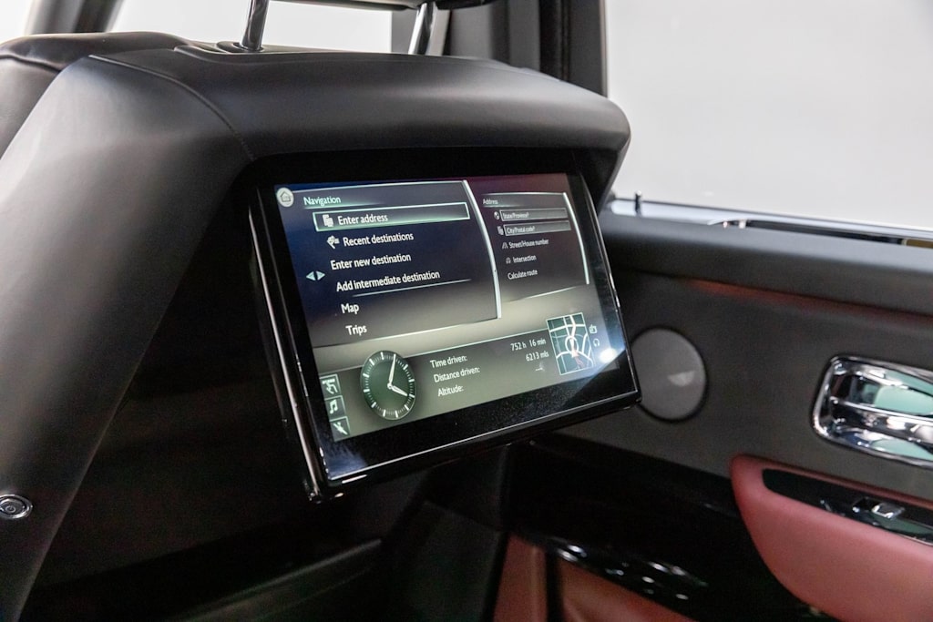 Thumbnail: 2022 Rolls-Royce Cullinan - 36