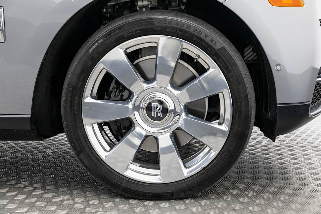 Thumbnail: 2022 Rolls-Royce Cullinan - 49