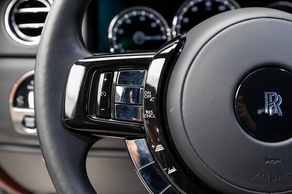 Thumbnail: 2022 Rolls-Royce Cullinan - 28