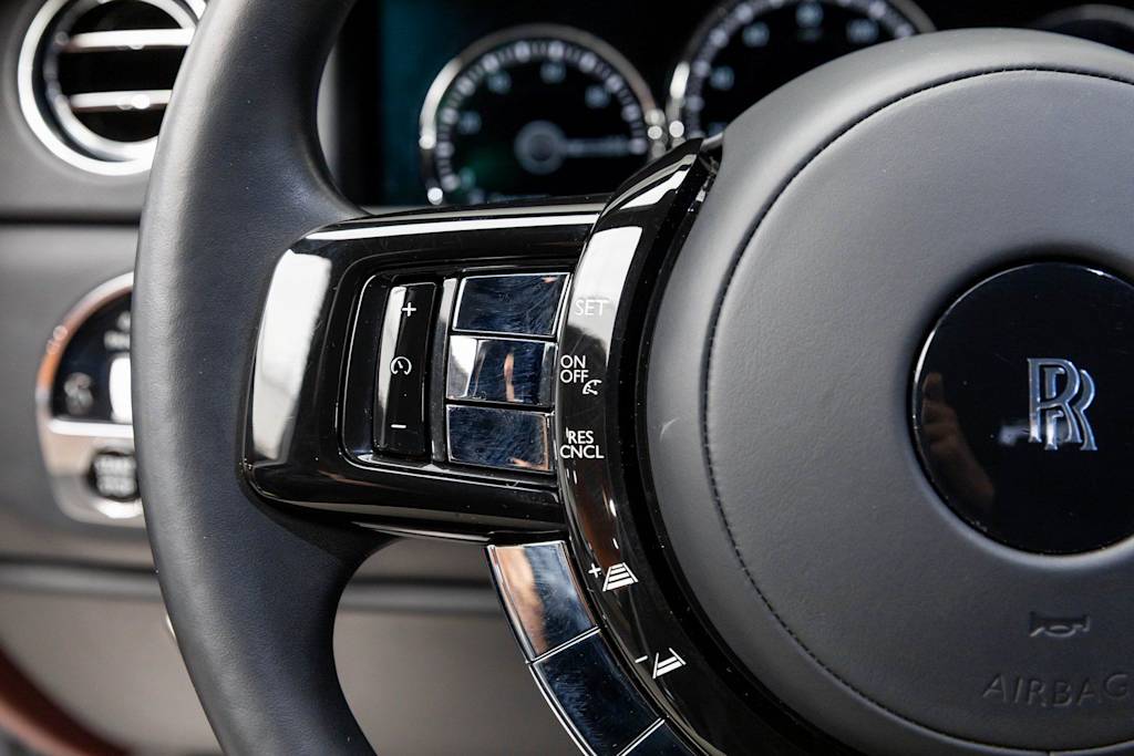 Thumbnail: 2022 Rolls-Royce Cullinan - 28