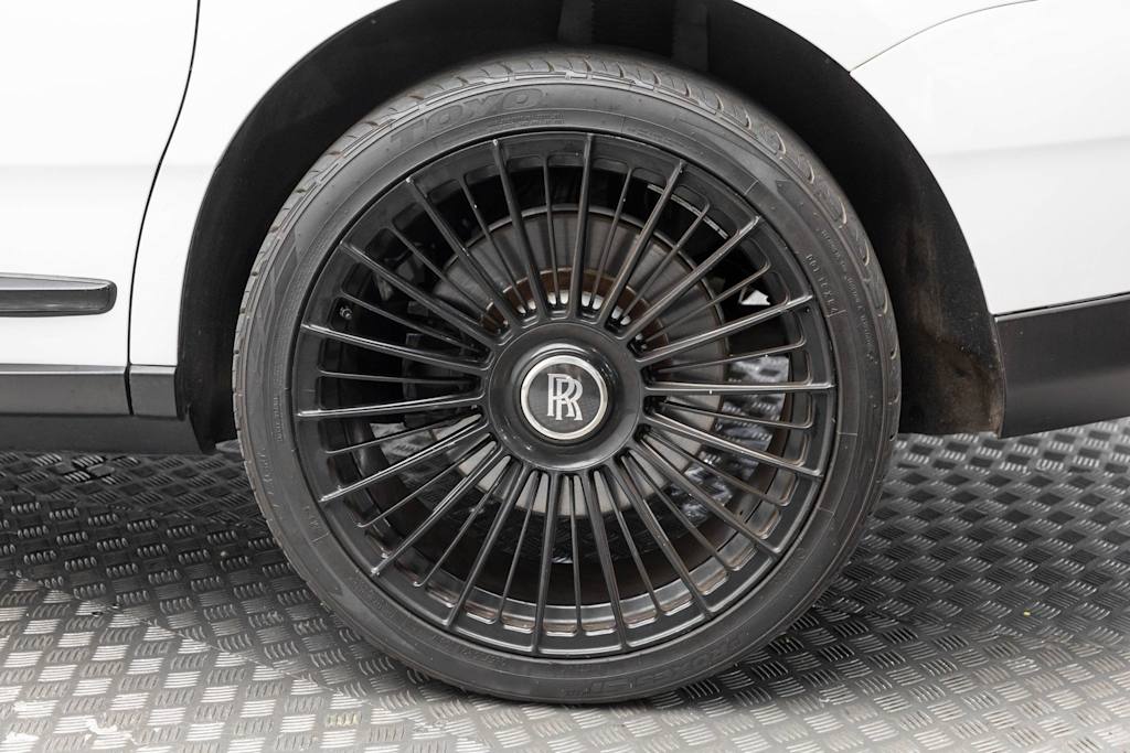 Thumbnail: 2020 Rolls-Royce Cullinan - 54