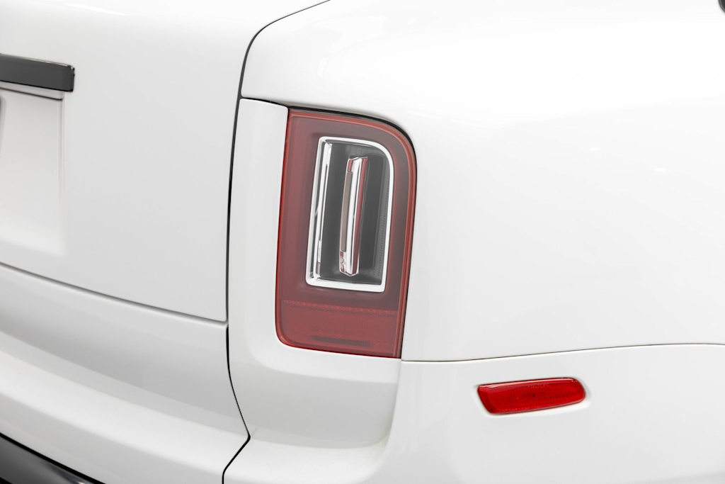 Thumbnail: 2020 Rolls-Royce Cullinan - 65