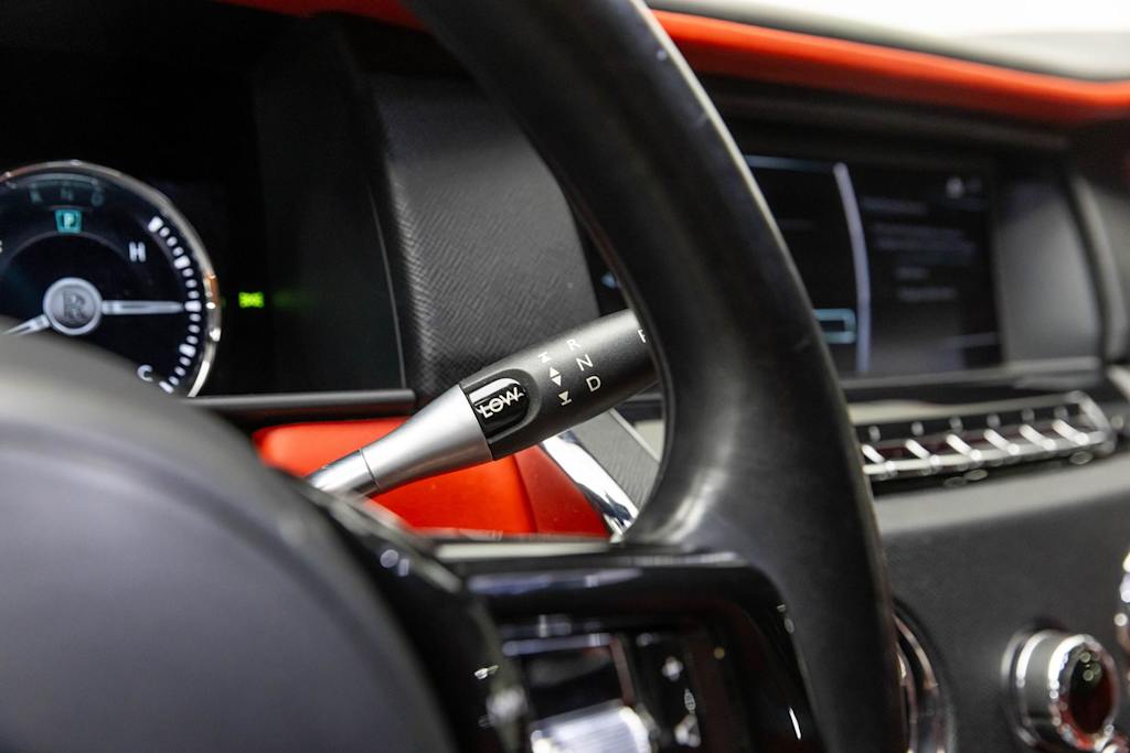 Thumbnail: 2020 Rolls-Royce Cullinan - 16