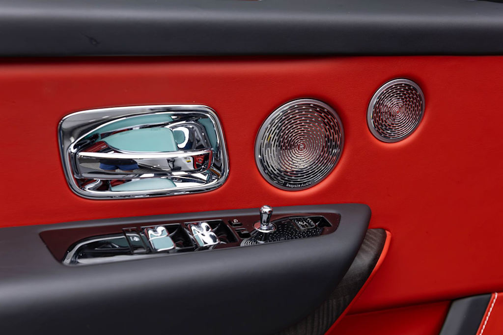 Thumbnail: 2021 Rolls-Royce Cullinan - 29
