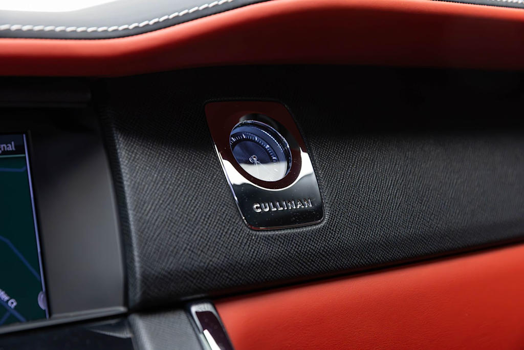 Thumbnail: 2021 Rolls-Royce Cullinan - 43