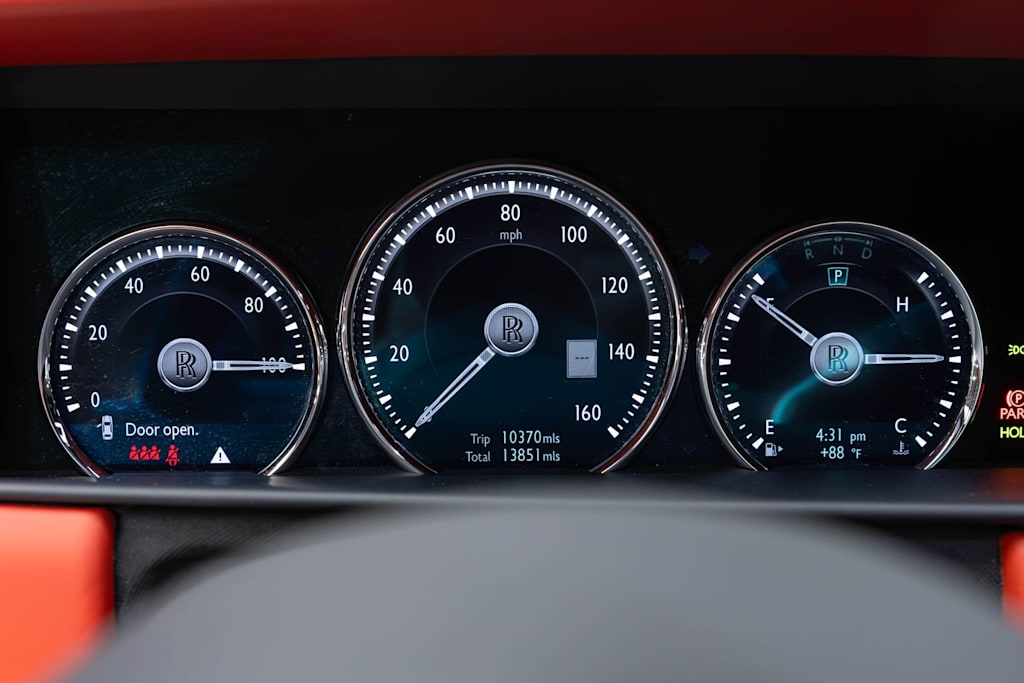 Thumbnail: 2021 Rolls-Royce Cullinan - 18