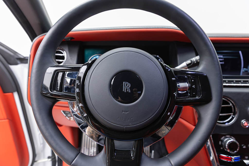 Thumbnail: 2021 Rolls-Royce Cullinan - 10