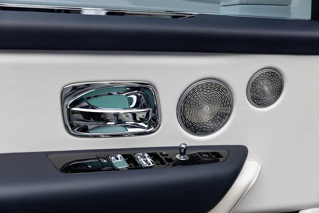 Thumbnail: 2023 Rolls-Royce Cullinan - 29