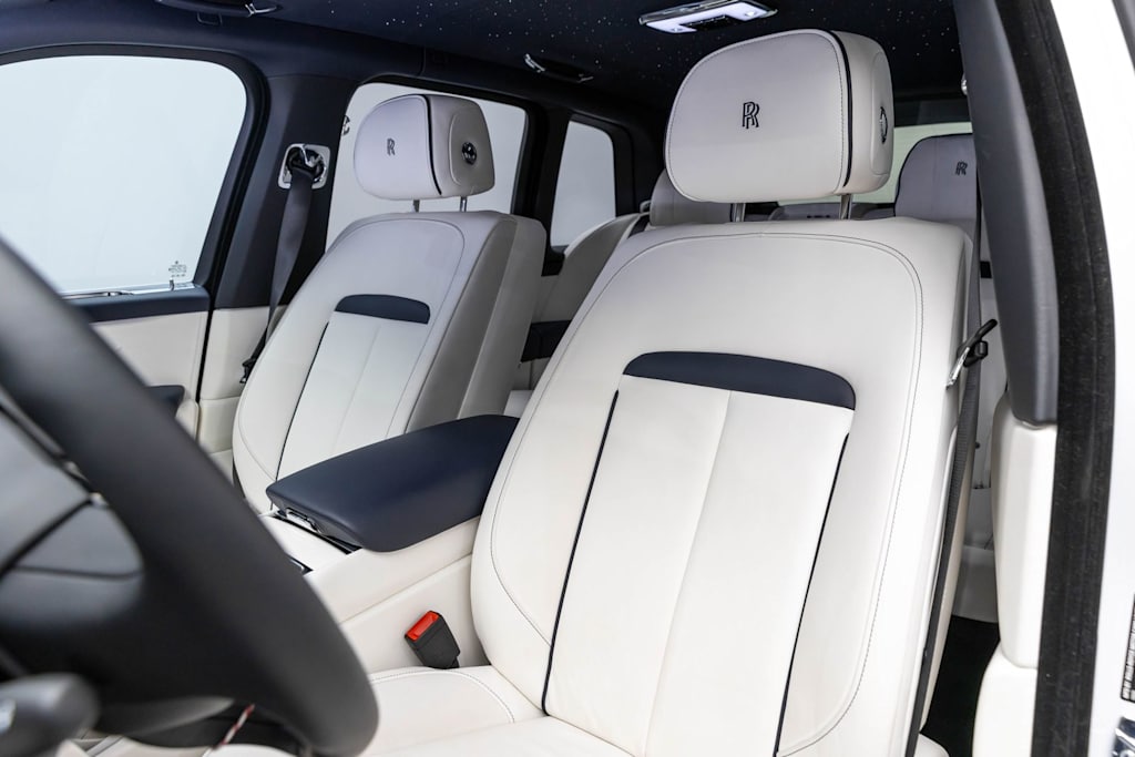 Thumbnail: 2023 Rolls-Royce Cullinan - 11
