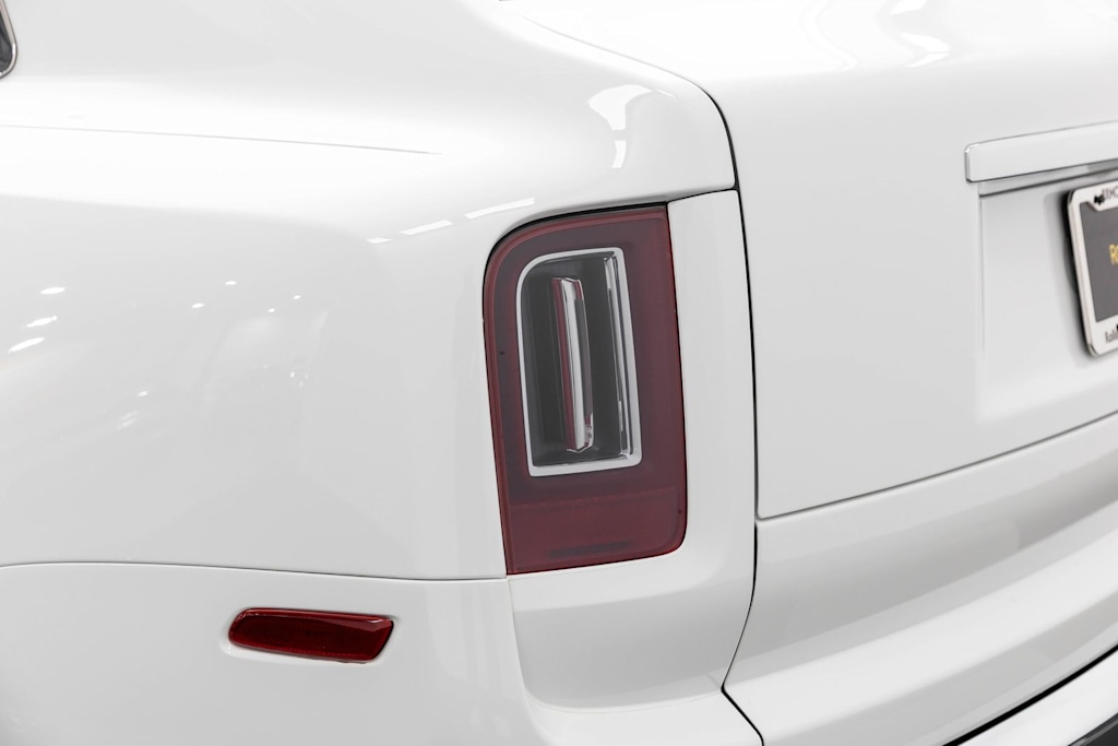 Thumbnail: 2023 Rolls-Royce Cullinan - 72