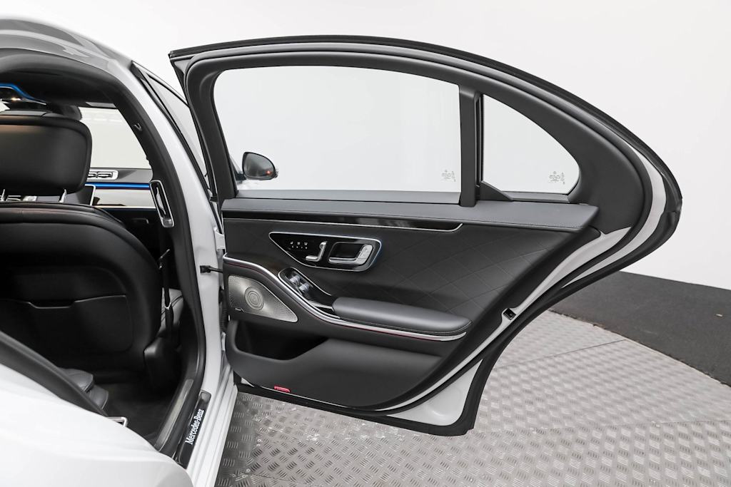 Thumbnail: 2024 Mercedes-Benz S-Class - 39