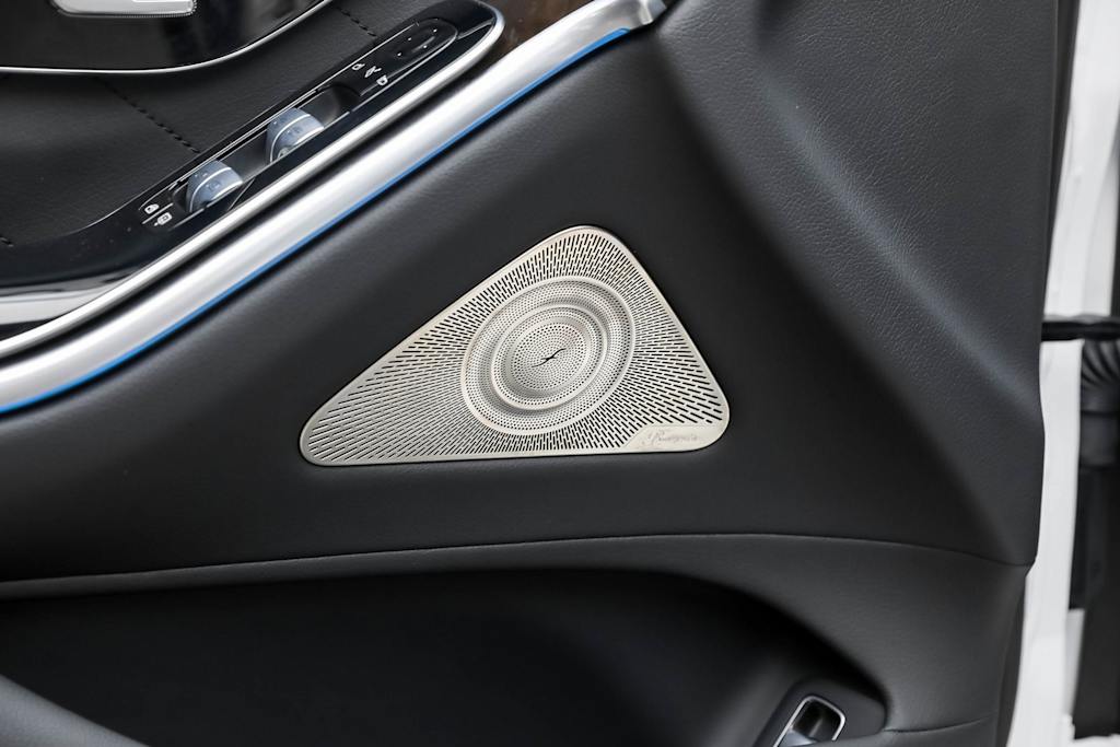 Thumbnail: 2024 Mercedes-Benz S-Class - 26