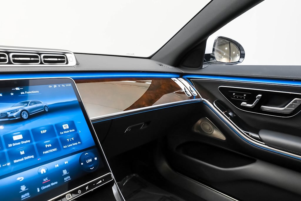 Thumbnail: 2024 Mercedes-Benz S-Class - 34