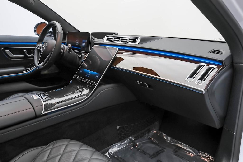 Thumbnail: 2024 Mercedes-Benz S-Class - 14