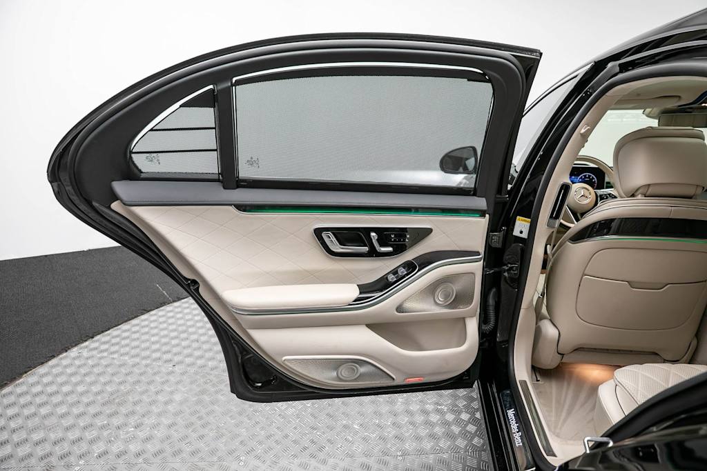 Thumbnail: 2022 Mercedes-Benz S-Class - 30