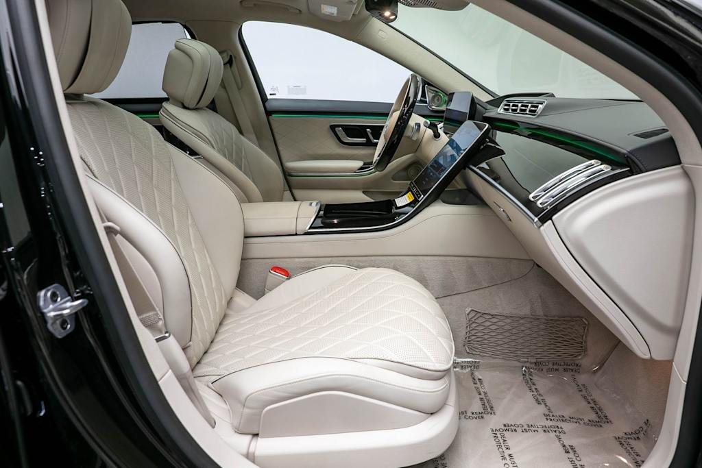 Thumbnail: 2022 Mercedes-Benz S-Class - 21