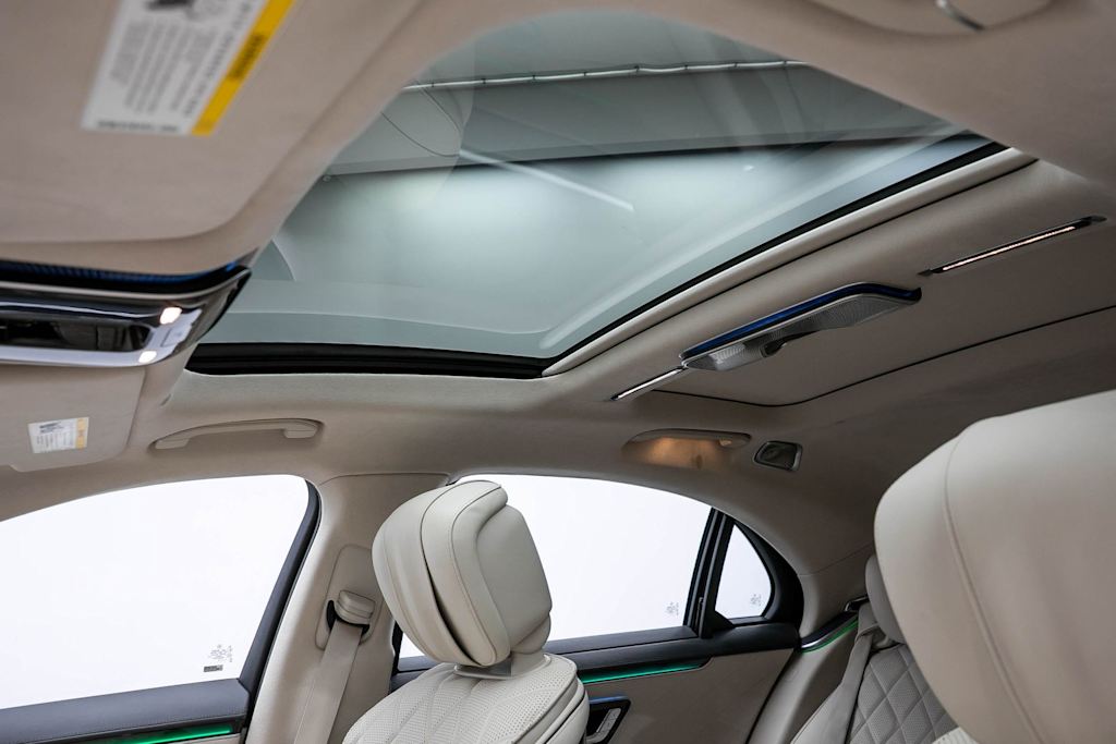 Thumbnail: 2022 Mercedes-Benz S-Class - 49