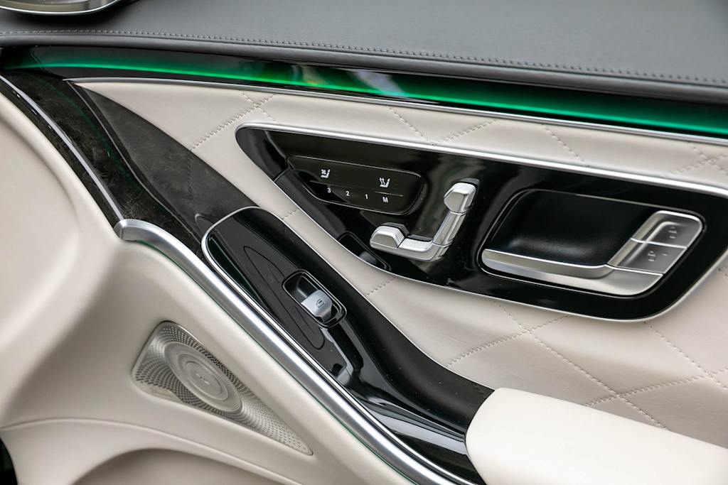 Thumbnail: 2022 Mercedes-Benz S-Class - 39