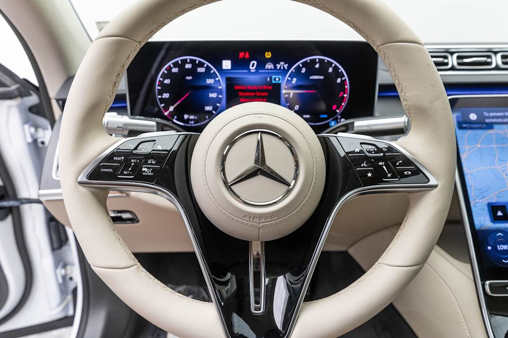 Thumbnail: 2025 Mercedes-Benz S-Class - 10