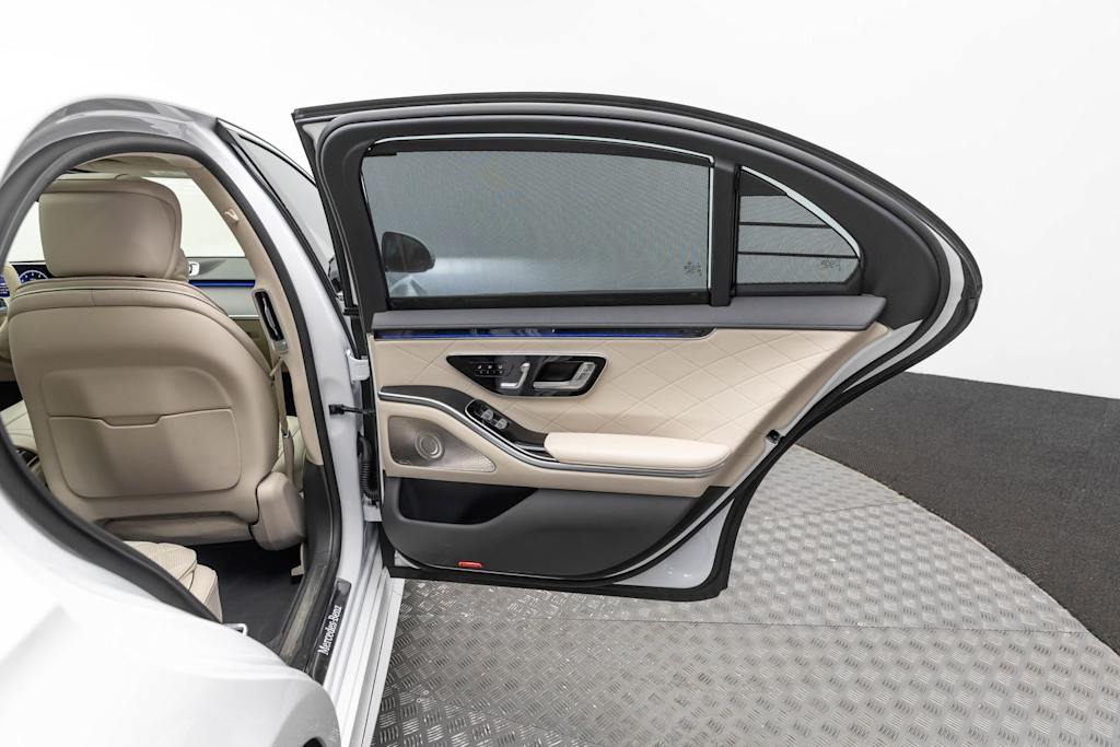 Thumbnail: 2025 Mercedes-Benz S-Class - 34