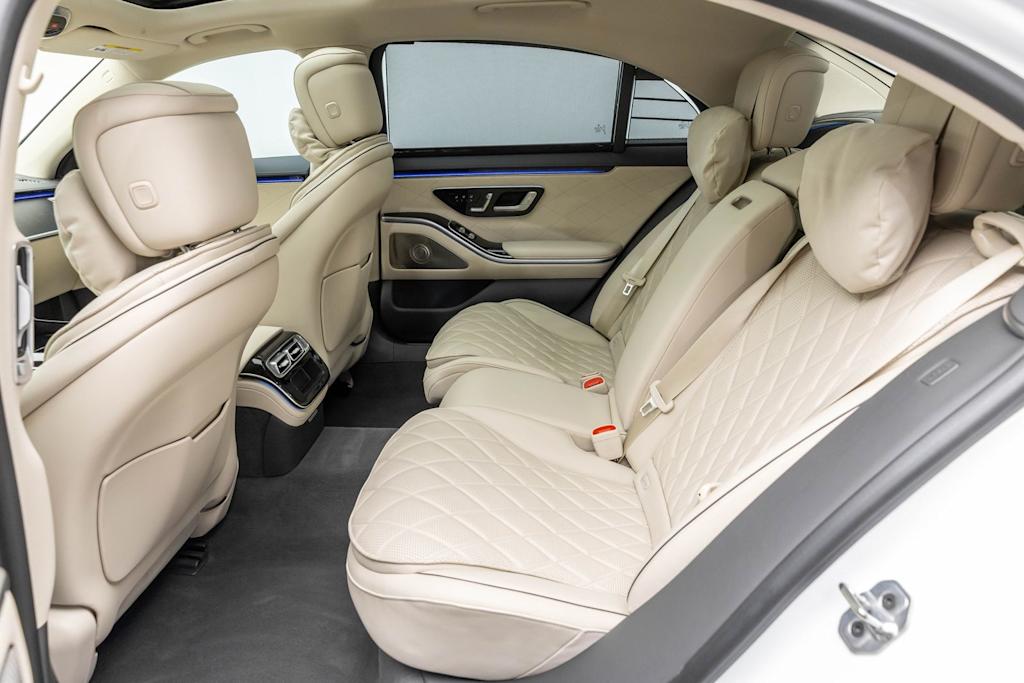 Thumbnail: 2025 Mercedes-Benz S-Class - 13