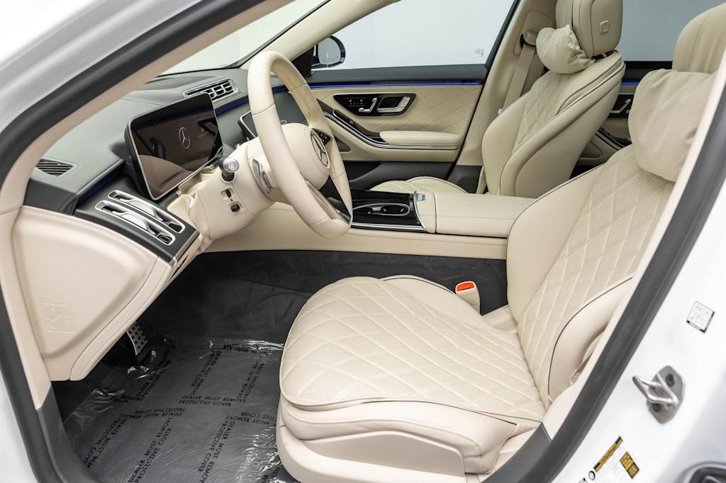 Thumbnail: 2025 Mercedes-Benz S-Class - 11
