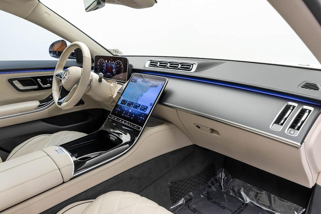Thumbnail: 2025 Mercedes-Benz S-Class - 14