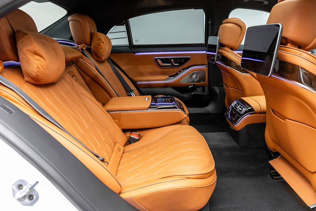 Thumbnail: 2025 Mercedes-Benz S-Class - 22