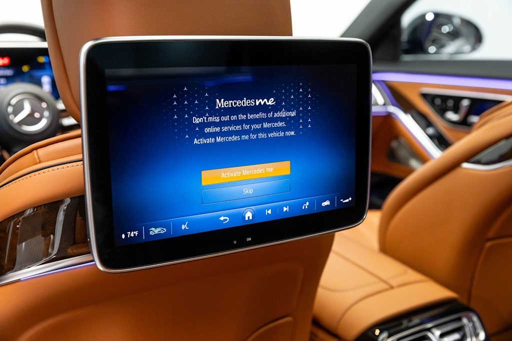 Thumbnail: 2025 Mercedes-Benz S-Class - 45