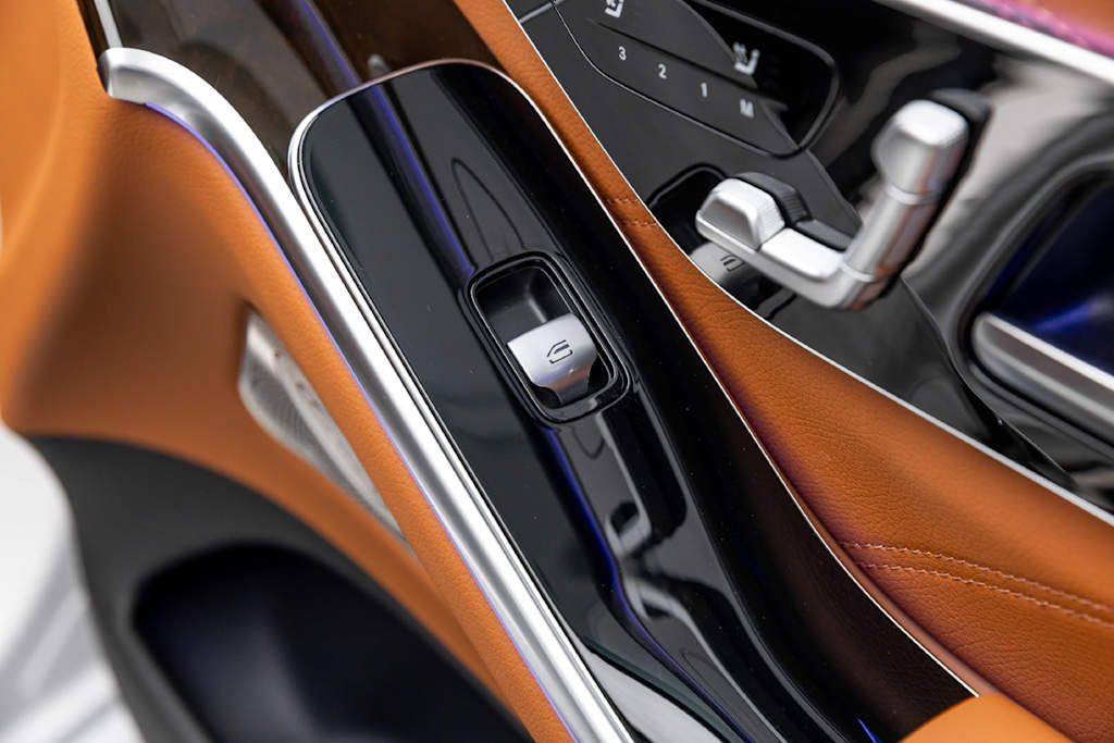 Thumbnail: 2025 Mercedes-Benz S-Class - 57