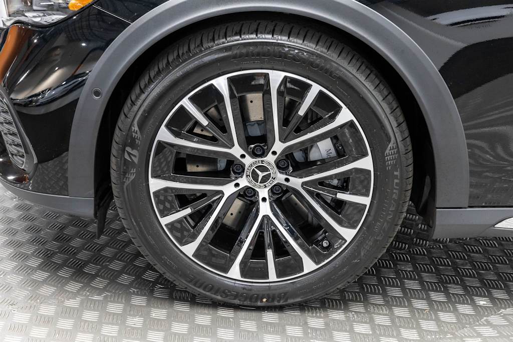 Thumbnail: 2026 Mercedes-Benz E-Class - 8