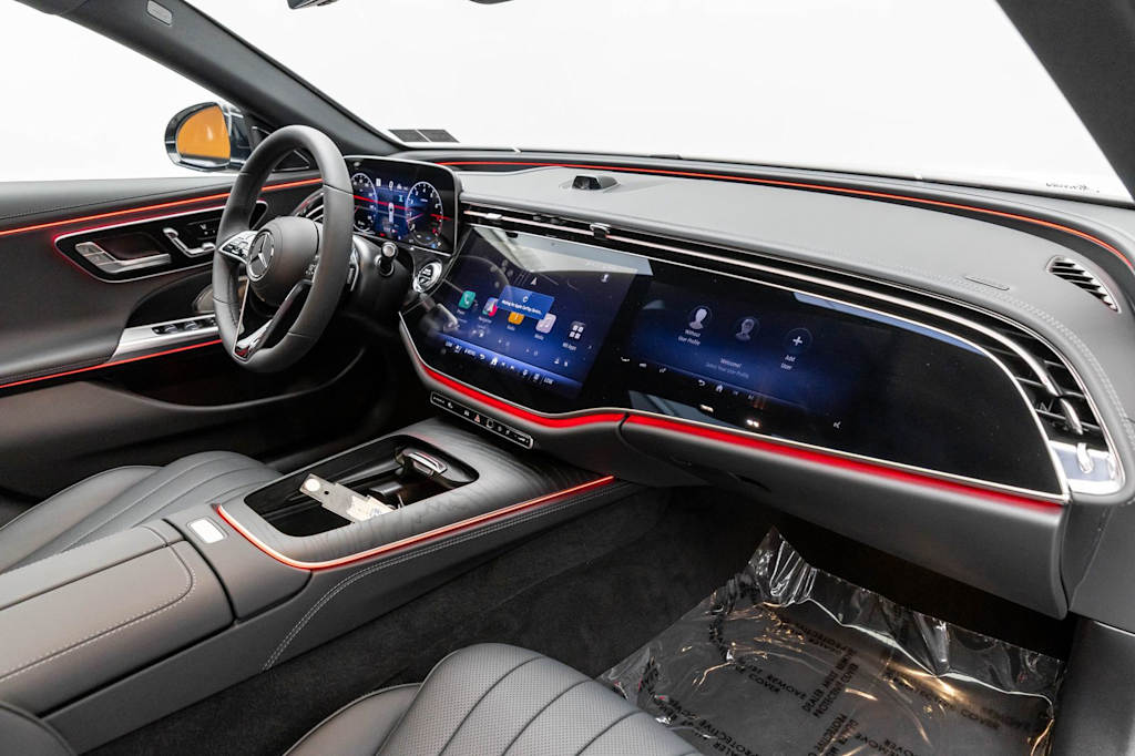 Thumbnail: 2026 Mercedes-Benz E-Class - 15