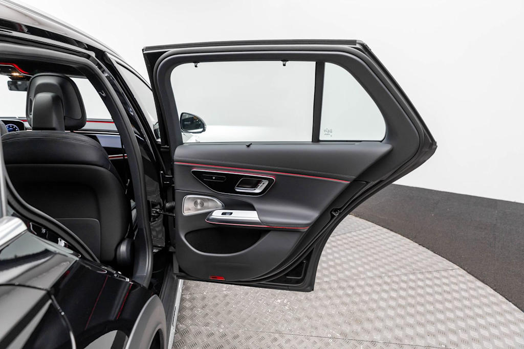 Thumbnail: 2026 Mercedes-Benz E-Class - 39