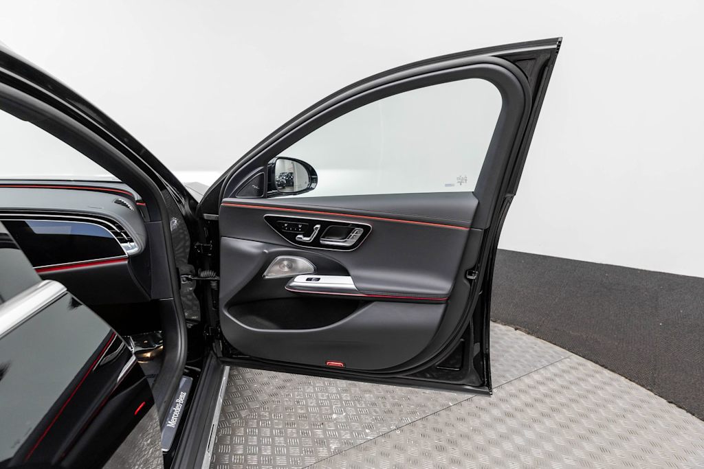 Thumbnail: 2026 Mercedes-Benz E-Class - 42