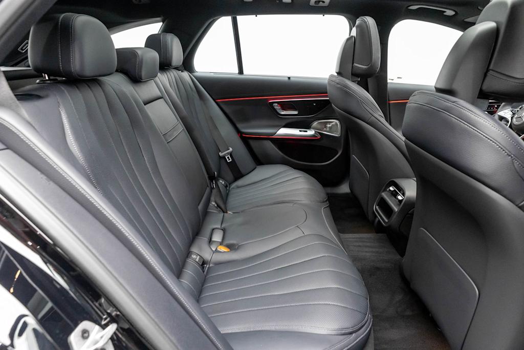 Thumbnail: 2026 Mercedes-Benz E-Class - 21