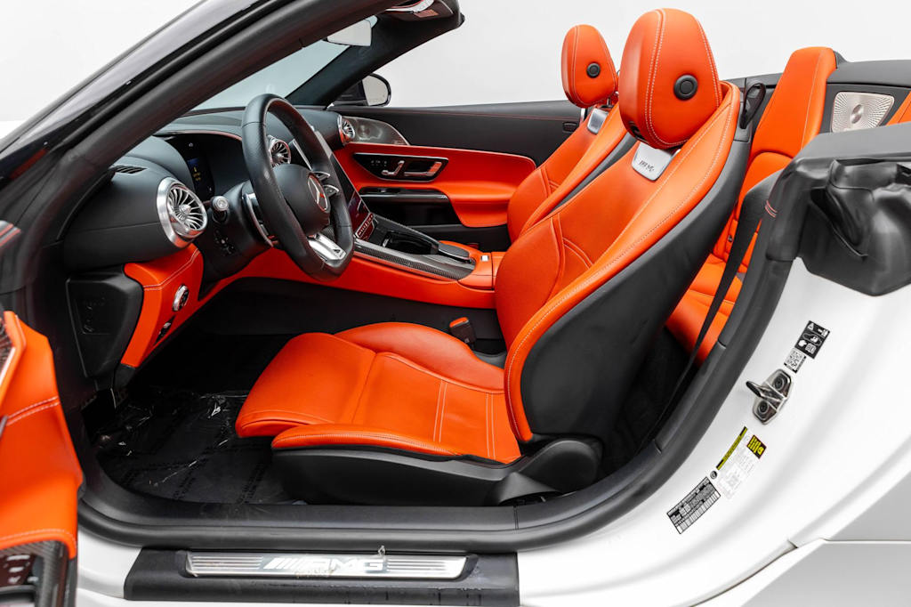 Thumbnail: 2022 Mercedes-Benz SL-Class - 10