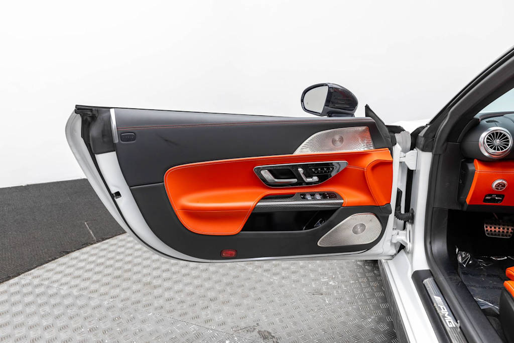 Thumbnail: 2022 Mercedes-Benz SL-Class - 25